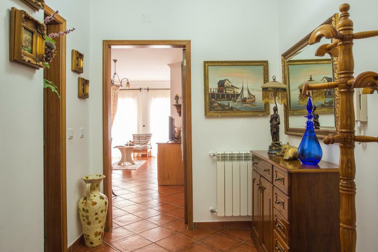Elegant Sea View Apartment Nazaré Exteriér fotografie